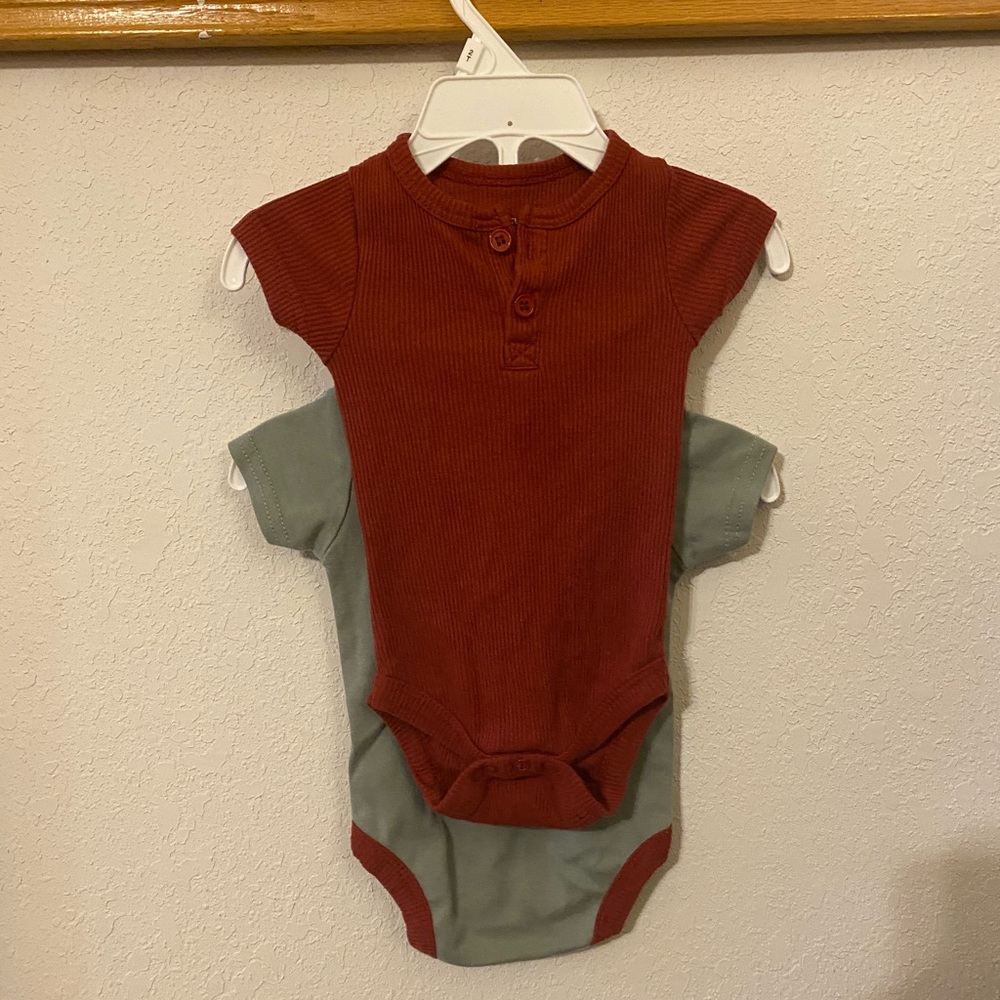 Super cute boy clothes 3/6m